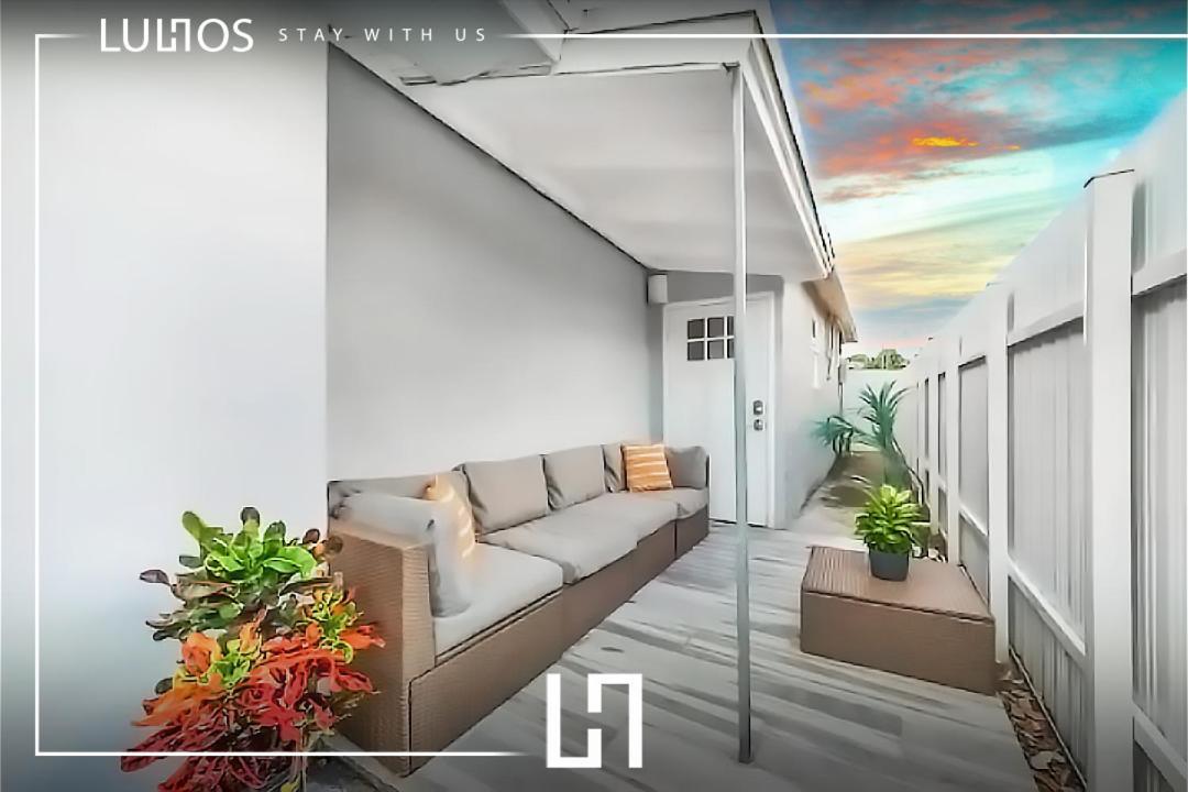 Casa de férias Cozy 8min To Airport, Modern Kitchen L03a